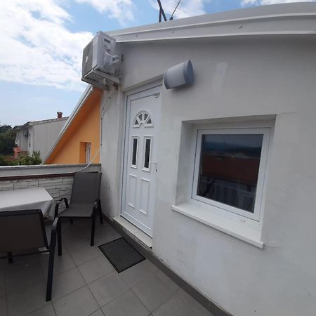 Apartment Ivana Krk Town Szoba fotó